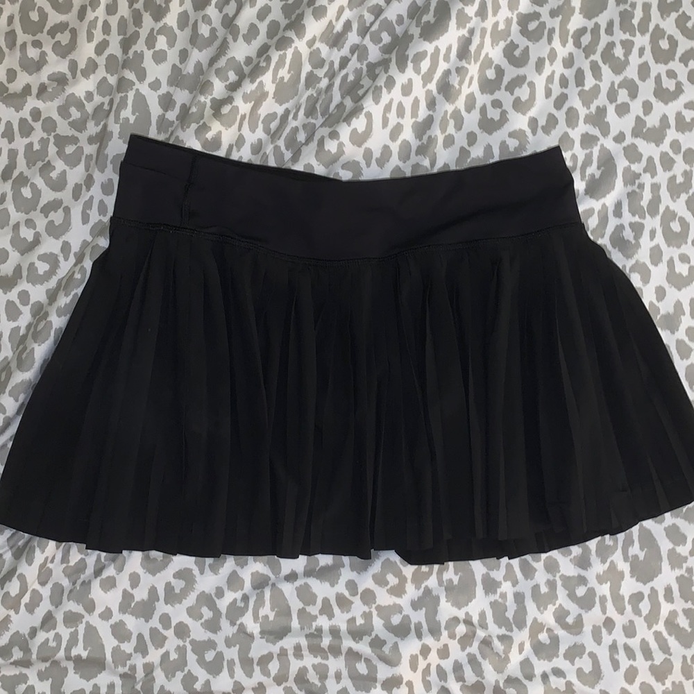 lululemon pleat to street skirt sz 6